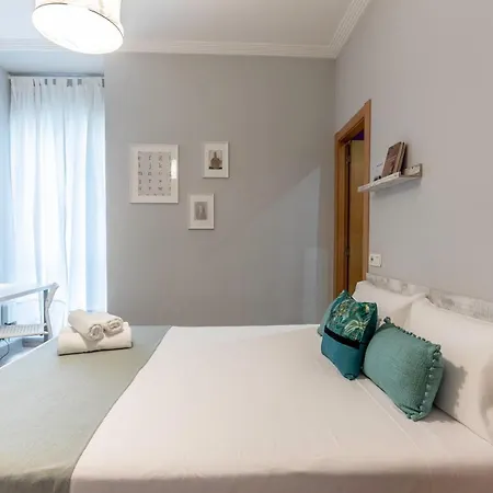 Karola Amplio Junto A San Mames Apartmán